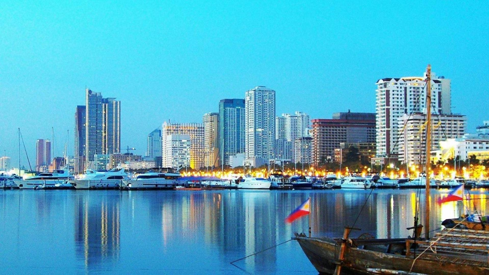 Cozy Penthouse 2Br Suite W Balcony - Amazing Manila Bay View And City Skyline Near Moa Pasay Exterior photo